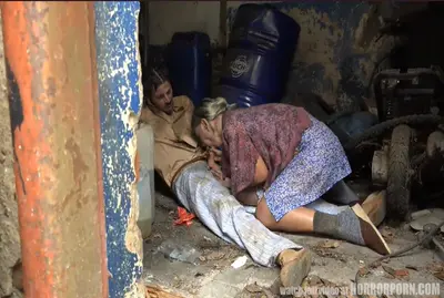 ครอบครัวผีเข้า เย็ดหีสาวน้อยฟรีๆ ไม่เสียตังค์สักบาท